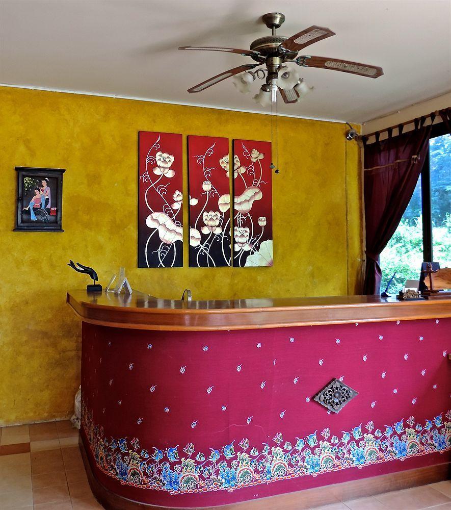 Klong Muang Sunset House Bed & Breakfast Exterior foto