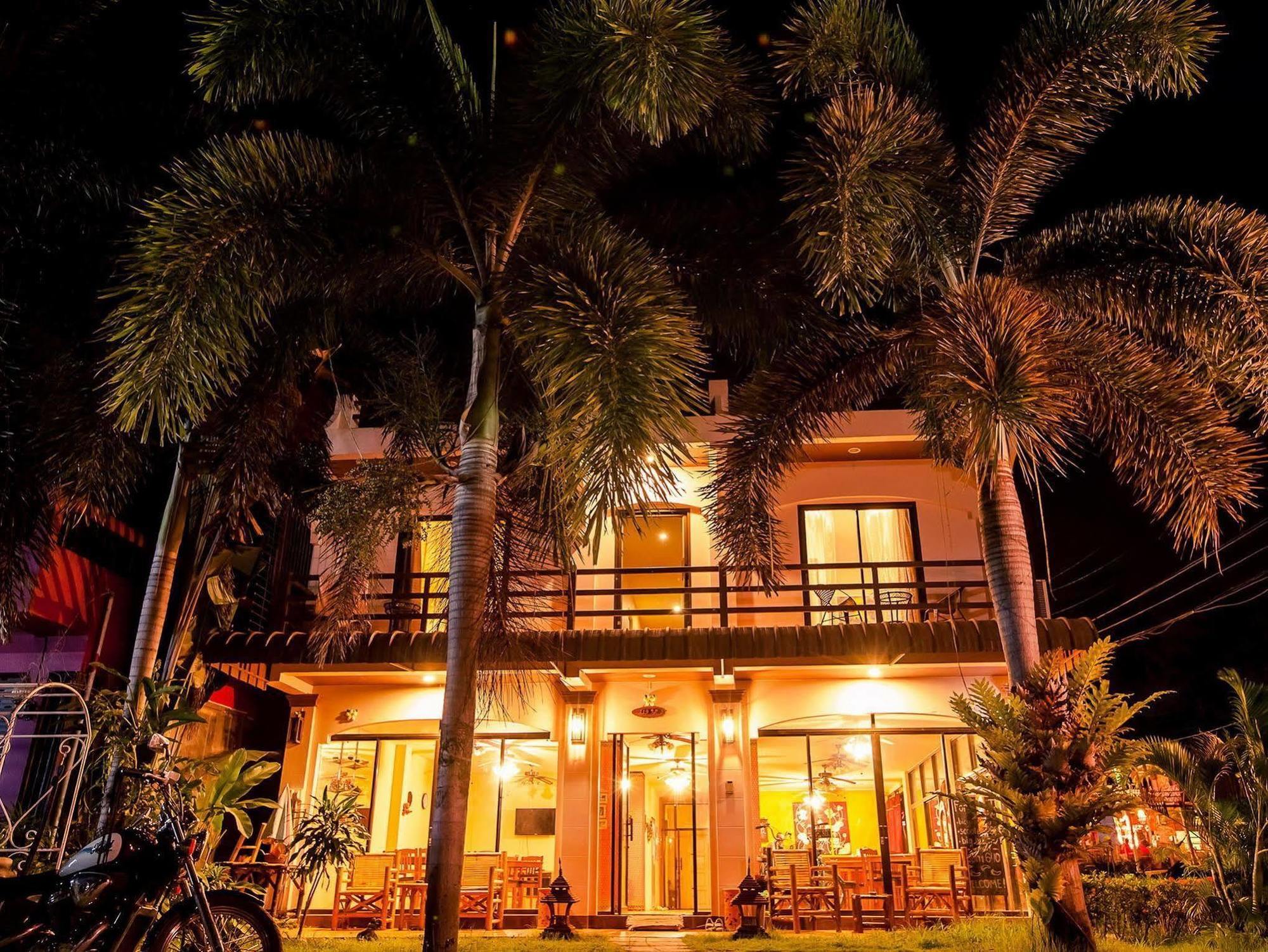 Klong Muang Sunset House Bed & Breakfast Exterior foto